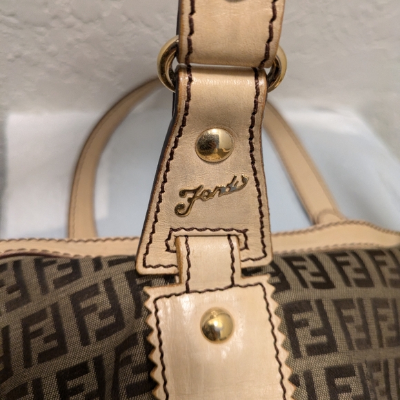 Leather-Trimmed Zucchino Tote Bag - Picture 5 of 9